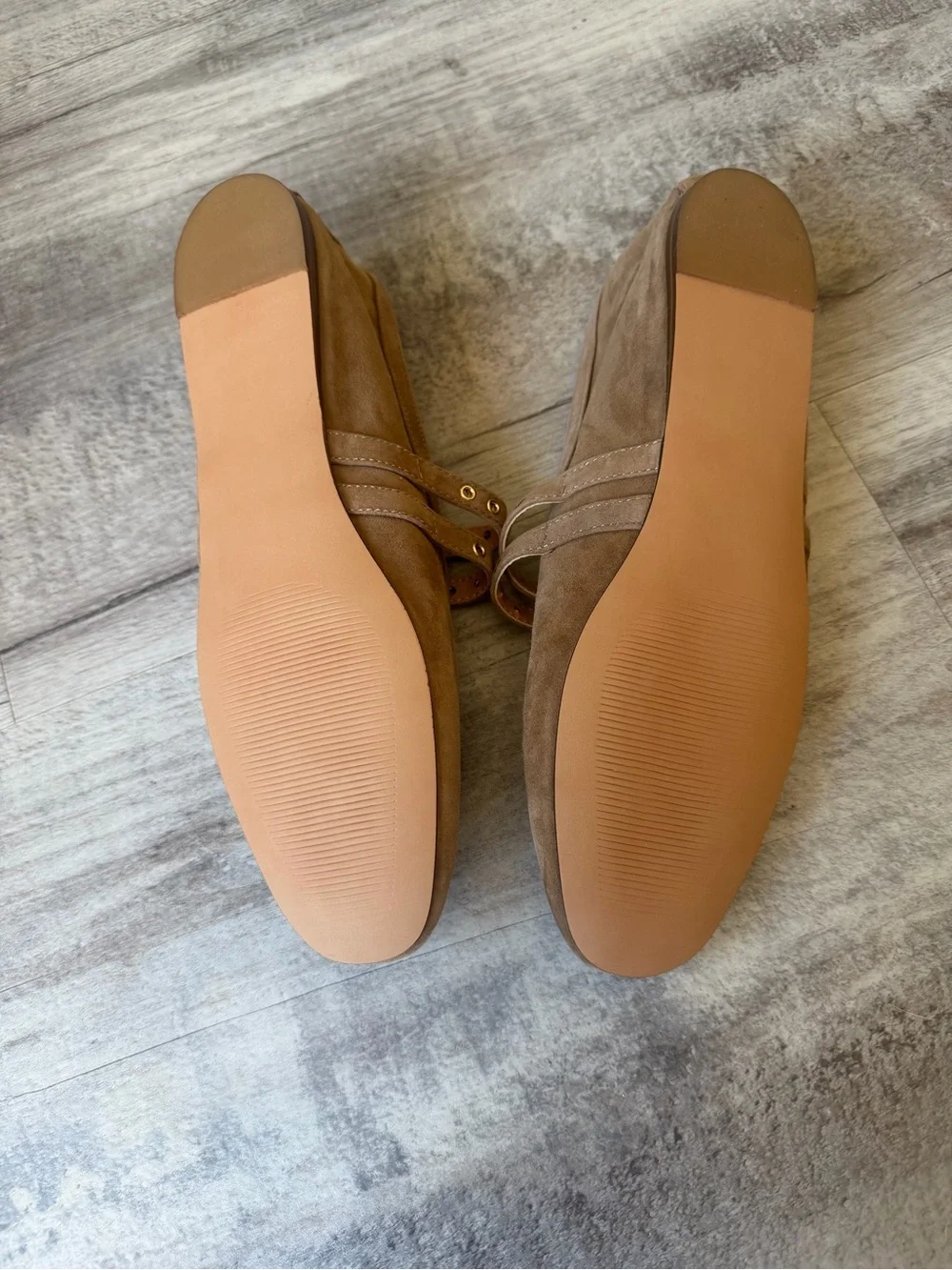Steve Madden never worn